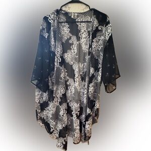 Short sleeve kimono